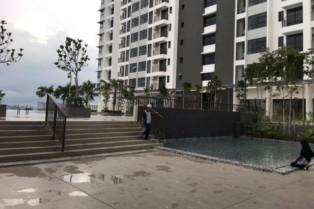 Homestaybaba Close To Ukm, Gmi, & More ! Kajang Εξωτερικό φωτογραφία
